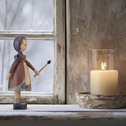 Kay Bojesen Denmark Figurer & Glaskunst-Den lille pige med svovlstikkerne skulptur