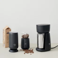 RIG-TIG Kaffe- & Teudstyr * FOODIE elektrisk mælkeskummer,