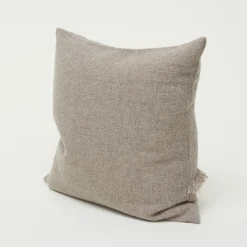 Aiayu Pyntepuder & Hynder-Hayaden Pillow, pure soil