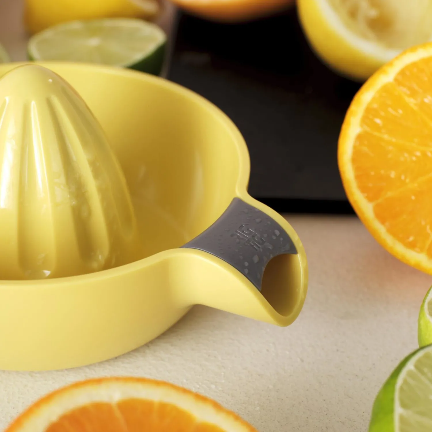RIG-TIG Køkkenudstyr * JUICY citruspresser, yellow