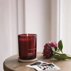 Skandinavisk Lys & Duftlys * KYSS Scented Candle