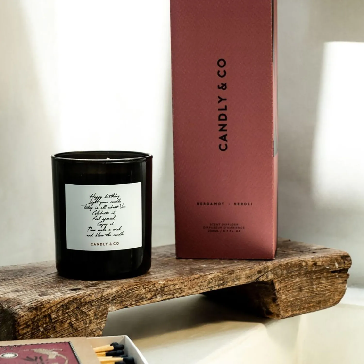 Candly & Co Lys & Duftlys-No. 5 Candle, Happy Birthday…