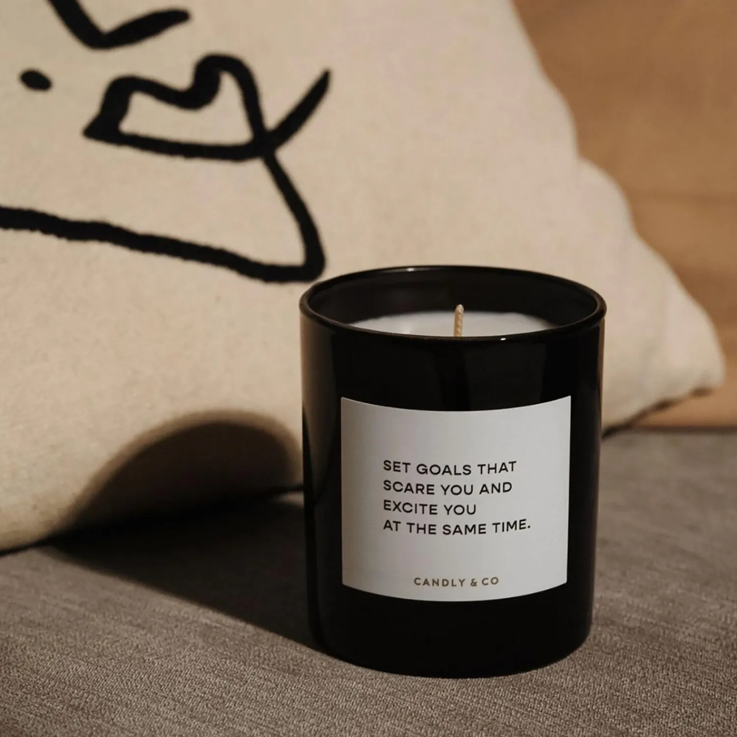 Candly & Co Lys & Duftlys-No. 4 Candle, Set goals that scare you and excite you at the same time
