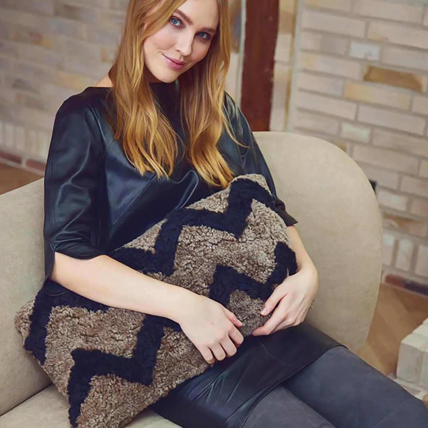 NATURES Collection Pyntepuder & Hynder-PATTERN COLLECTION Zig Zag pude, taupe/black