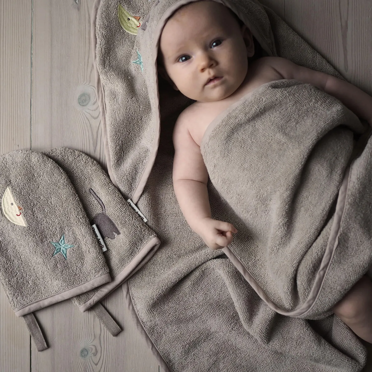 Børn Dear April Badeudstyr|Håndklæder-Petal babyhåndklæde,