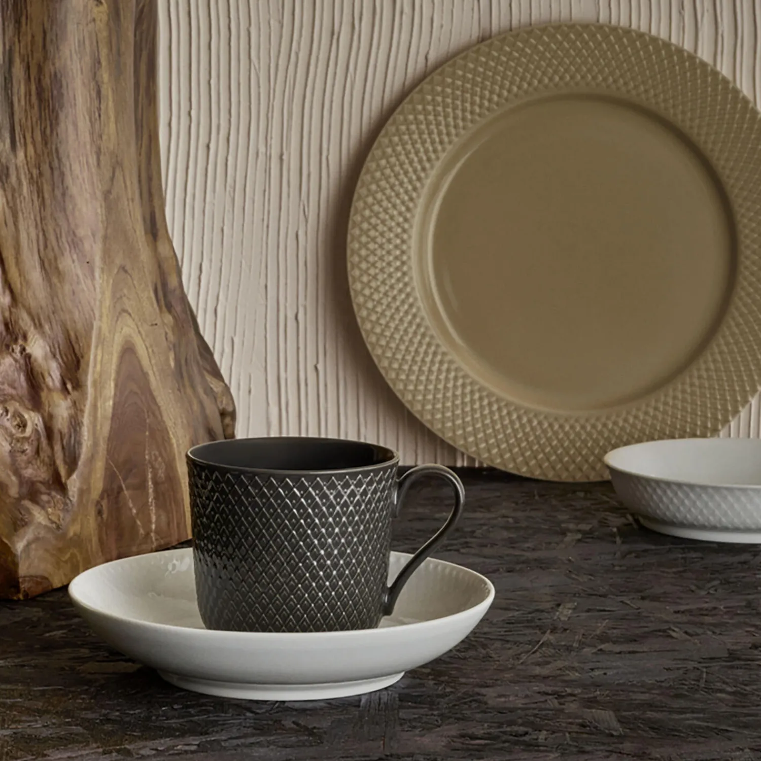 Lyngby Porcelæn Tallerkener * Rhombe Earth Frokosttallerken Ø 23 cm, clay