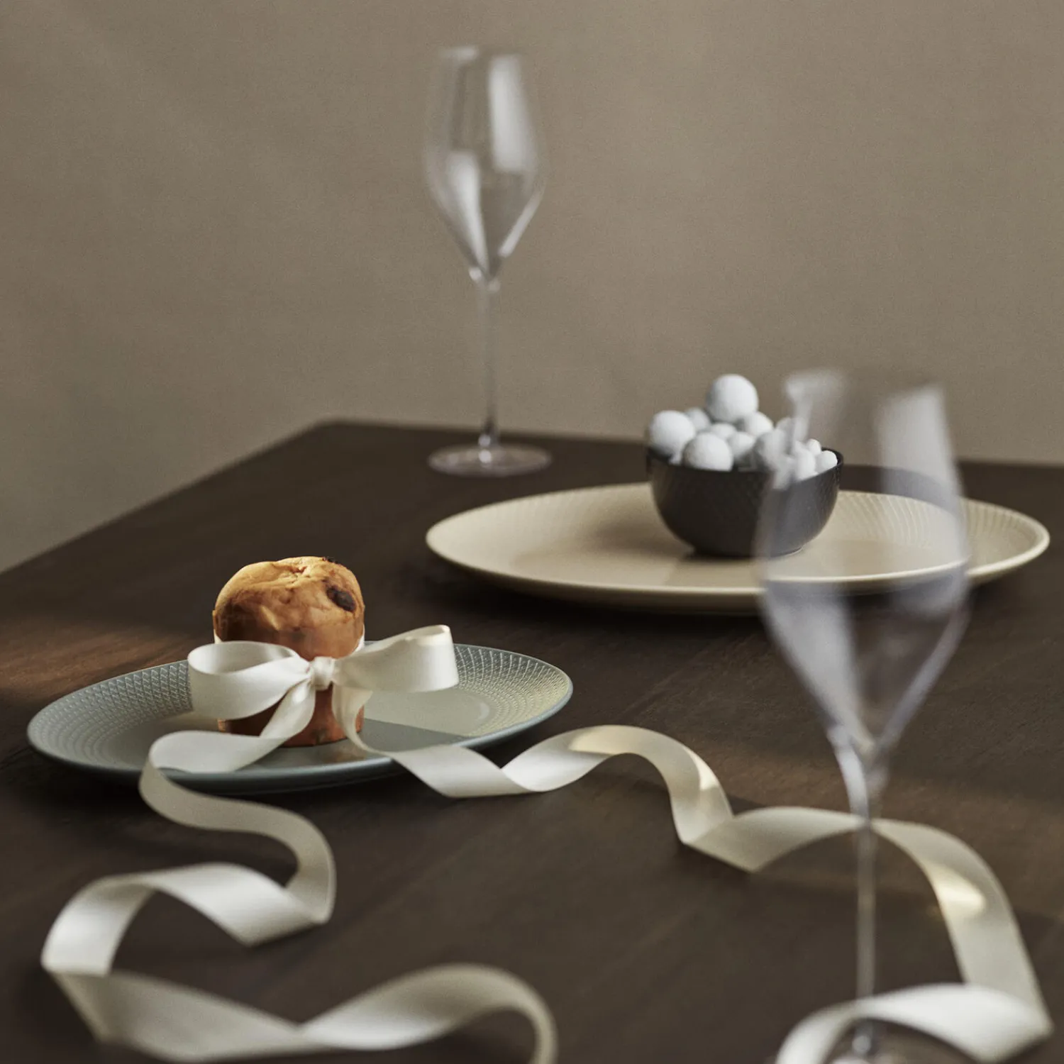 Lyngby Porcelæn Skåle & Fade * Rhombe Earth Ovalt serveringsfad,