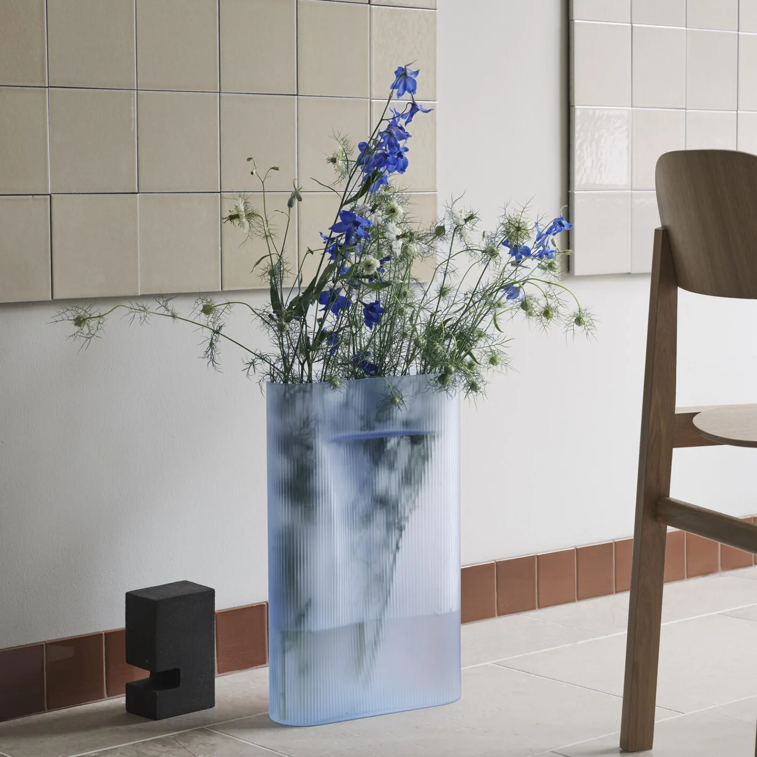 Muuto Vaser-Ridge Vase, /frosted glass