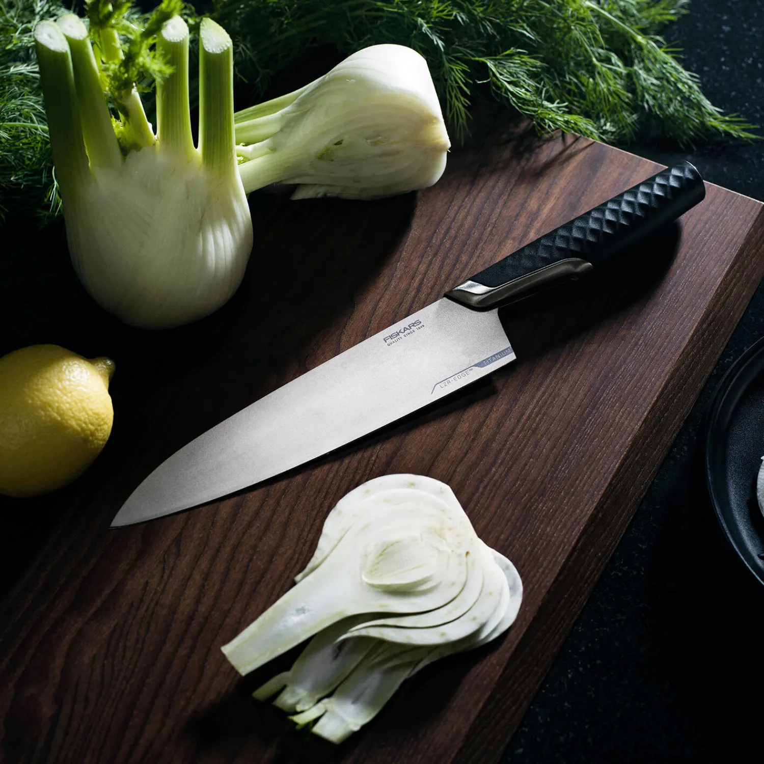 Fiskars Køkkenknive-Taiten kokkekniv stor