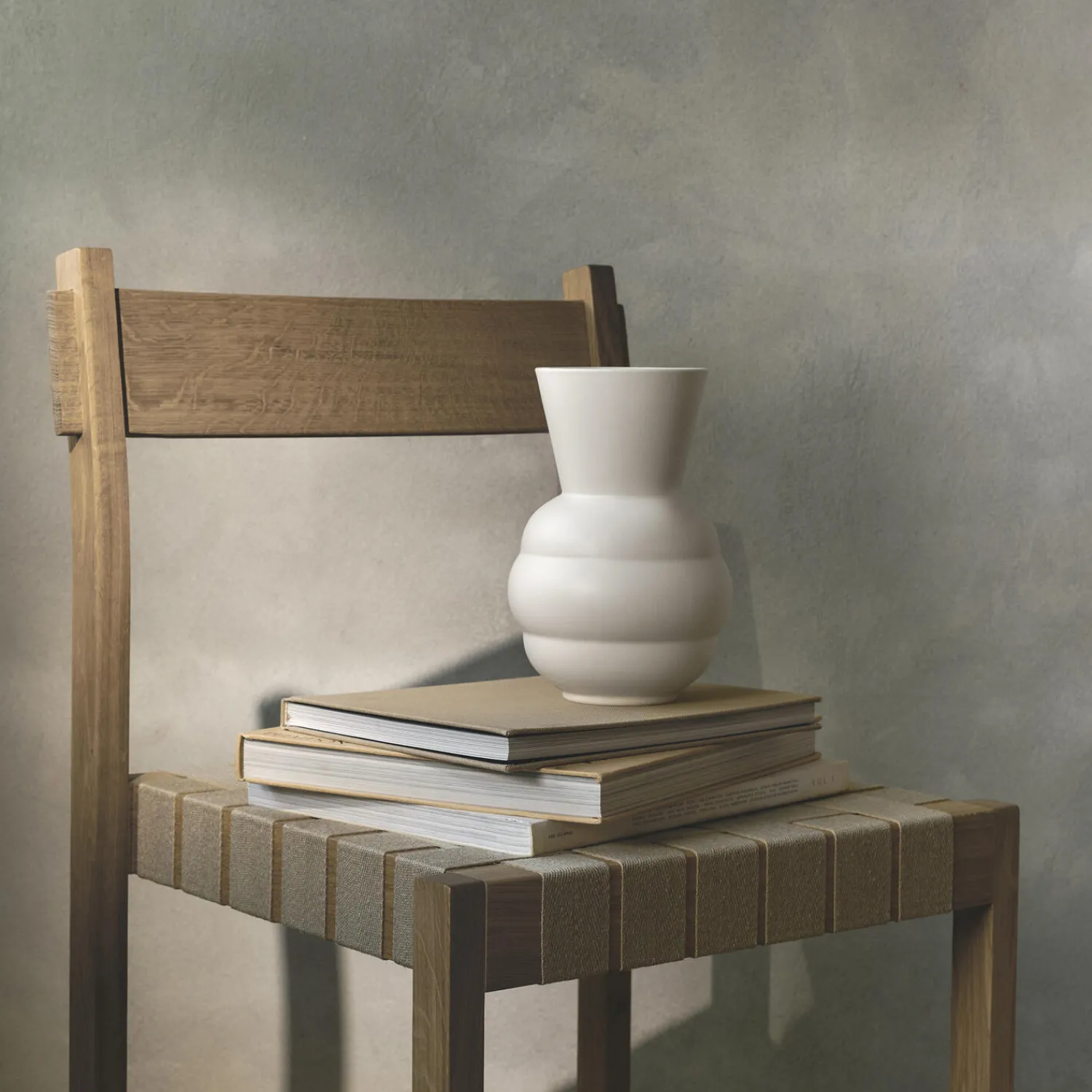 Knabstrup Keramik Vaser * Tortus Archie vase No 1, white