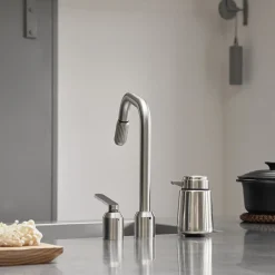 Vipp Badeværelsesudstyr-9 sæbedispenser,